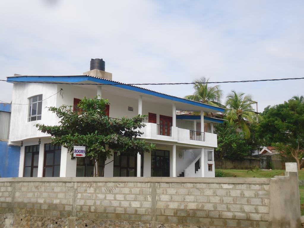 Masha Beach Inn تانجالي المظهر الخارجي الصورة